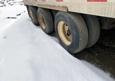 2005 53 Foot Utility Van Commercial Trailer Wheels 1