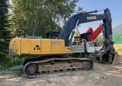 2006 John Deere 350D Excavator Side 2