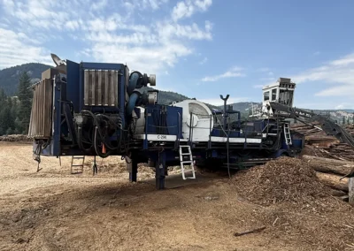 2009 Peterson 5000H Chipper Front Side 1