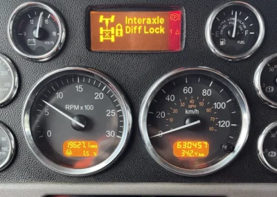 2012 Peterbilt 367 Tandem Dump Truck Dash Gauges 1