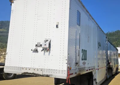 2012 Tycrop SUV Super B Chip Bulk Trailer Front 1