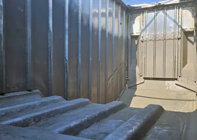 2012 Tycrop SUV Super B Chip Bulk Trailer Inside 2