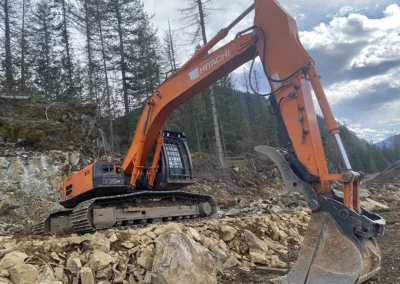 2014 Hitachi ZX290LC-5N Tracked Excavator Side 1