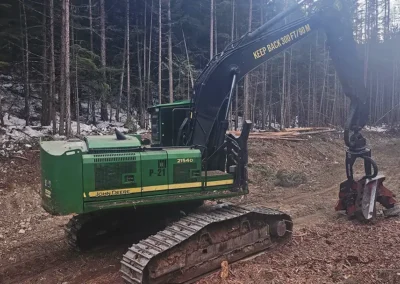 2014 John Deere 2154D Processor Side 1