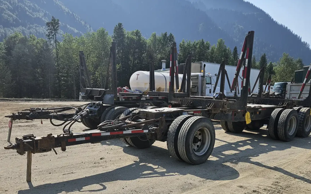 2015 Magnum Triaxle Logging Trailer