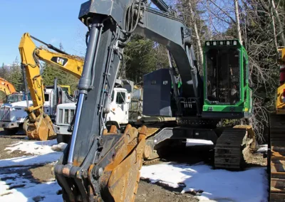 2018 John Deere 3154G Roadbuilder Tracked Excavator Front 1