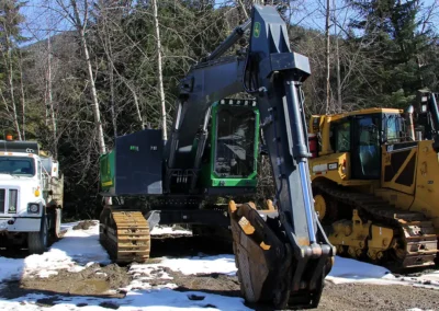 2018 John Deere 3154G Roadbuilder Tracked Excavator Front 2