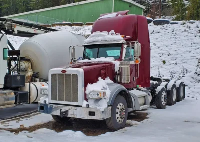 2020 Peterbilt 367 Daycab with Drop Axle Highway Truck 2 Front 1