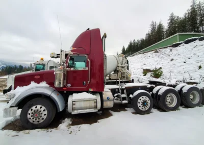 2020 Peterbilt 367 Daycab with Drop Axle Highway Truck 2 Side 1