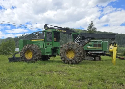 2022 John Deere 948L-II Grapple Skidder Side 3