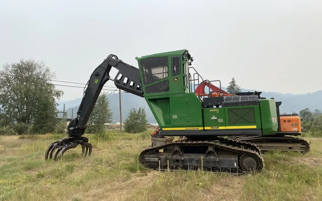 2023 John Deere 2656G Log Loader