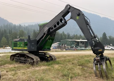 2023 John Deere 2656G Log Loader Front 1